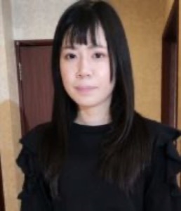 Aizawa Hina (愛沢雛)