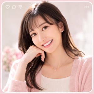 Aoyama Aina (蒼山愛奈)