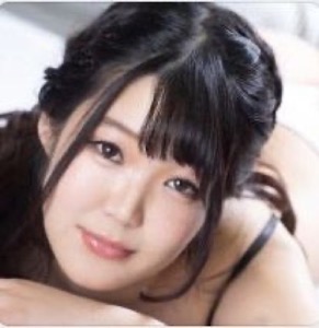 Ito Maina (伊藤まいな)