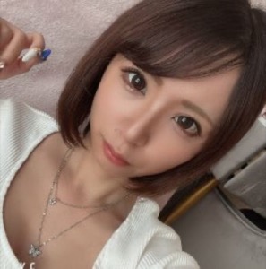 Kobayashi Sara (小林沙良)