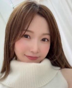 Koharu Mai (小春まり)