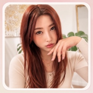Momota Emiri (百多えみり)