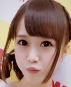 Momota Kurumi (百田くるみ)