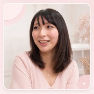 Narimiya Hitomi (成宮瞳)