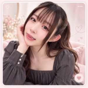 Satsuki Ena (沙月恵奈)