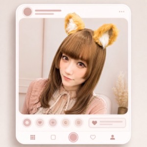 Wakamiya Hono (若宮穂乃)